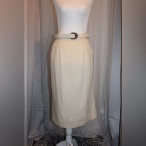 Leslie Fay Cream Skirt with Belt